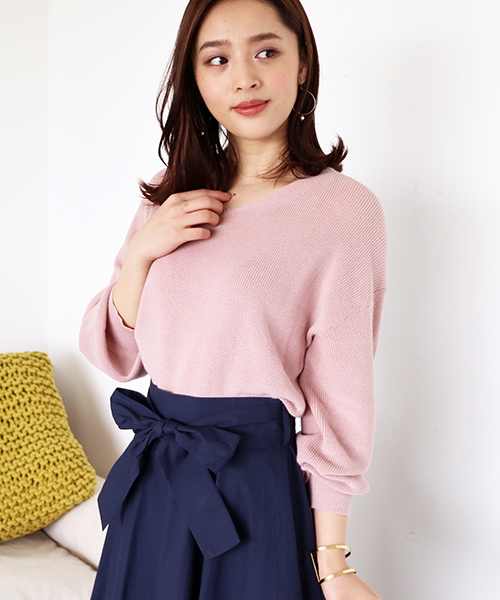 N.（N. Natural Beauty Basic）（エヌエヌナチュラルビューティーベーシック）の「ハイゲージアゼVネックニット（ニット/セーター・レディース・グレー/ブルー/ピンク/ホワイト/ライトグリーン・MEDIUM）」の5枚目の写真