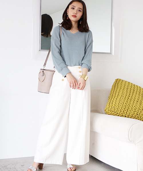 N.（N. Natural Beauty Basic）（エヌエヌナチュラルビューティーベーシック）の「ハイゲージアゼVネックニット（ニット/セーター・レディース・グレー/ブルー/ピンク/ホワイト/ライトグリーン・MEDIUM）」の12枚目の写真