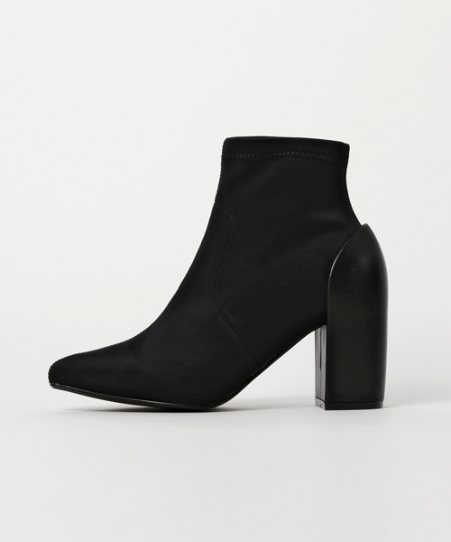 SLY(スライ)の「FITTED SHORT BOOTS(ブーツ・レディース・ワインレッド/ブラック・MEDIUM/LARGE/SMALL)」の3枚目の写真