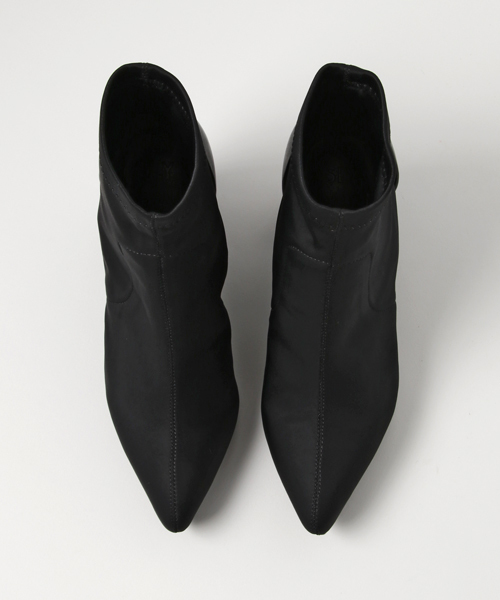 SLY(スライ)の「FITTED SHORT BOOTS(ブーツ・レディース・ワインレッド/ブラック・MEDIUM/LARGE/SMALL)」の6枚目の写真