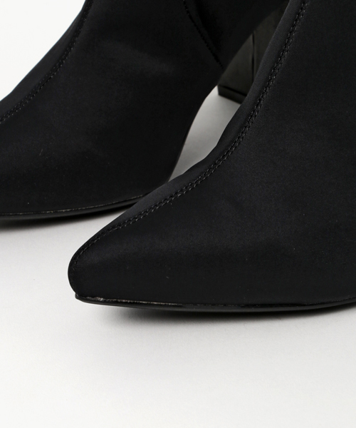 SLY(スライ)の「FITTED SHORT BOOTS(ブーツ・レディース・ワインレッド/ブラック・MEDIUM/LARGE/SMALL)」の7枚目の写真