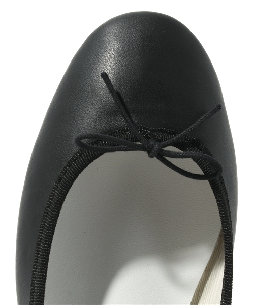 NANO universe（ナノユニバース）の「repetto/BBスムース バレエ（バレエシューズ・レディース・ブラック/ホワイト・39）」の6枚目の写真