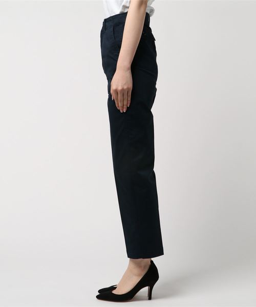 Cheek（チーク）の「綿ストレッチチノベイカーパンツ（チノパンツ・レディース・ブラウン/グリーン/ネイビー・SMALL/MEDIUM）」の4枚目の写真