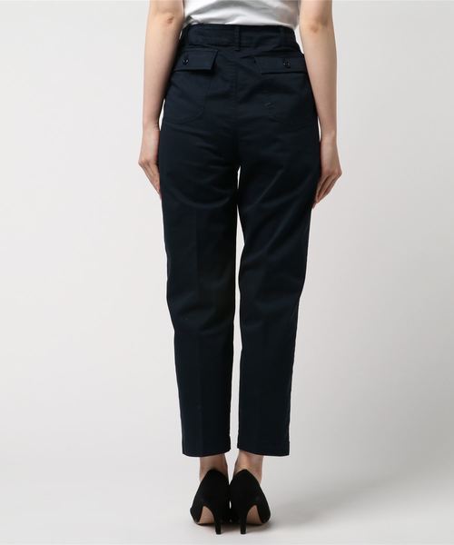 Cheek（チーク）の「綿ストレッチチノベイカーパンツ（チノパンツ・レディース・ブラウン/グリーン/ネイビー・SMALL/MEDIUM）」の5枚目の写真