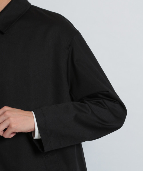 niko and...（ニコアンド）の「ツイルステンカラーコート（ステンカラーコート・メンズ・ブラック/ベージュ・MEDIUM/LARGE）」の7枚目の写真