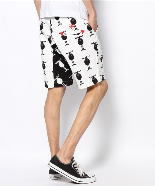 BOOFOOWOO(ブーフーウー)の「ハーフパンツ(MEN'S)(カーゴパンツ・メンズ・ブラック/レッド・SMALL/MEDIUM)」の4枚目の写真