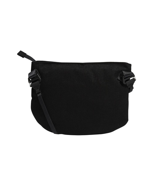 adidas（アディダス）の「アディダス ZNEサコッシュ（ボディバッグ/ウエストポーチ・メンズ・ブラック・ONE SIZE）」の9枚目の写真