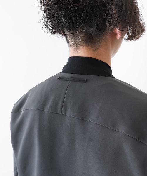 ATTACHMENT（アタッチメント）の「Ta/Peダブルフェイス　MA-1（テーラードジャケット・メンズ・ブラック/グレー・1/2/3）」の16枚目の写真