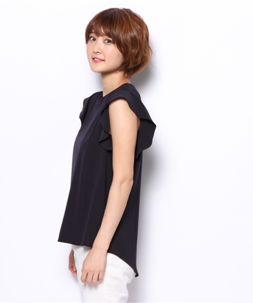 ODORANTES nano･universe（オドラント ナノ・ユニバース）の「ウォッシャブル 袖フレアジョーゼット ブラウス（シャツ/ブラウス・レディース・ブラック/ネイビー・FREE）」の4枚目の写真