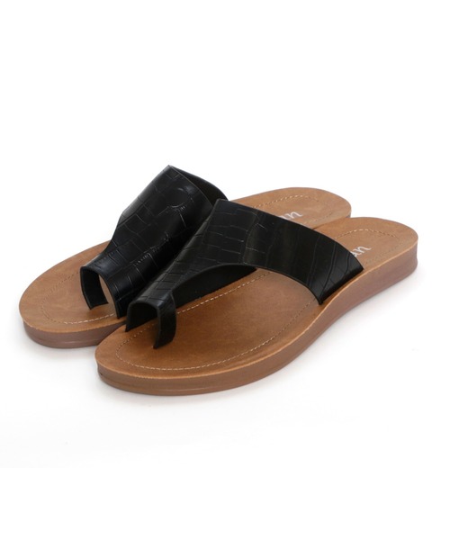 VIVIAN（ヴィヴィアン）の「アシメトングカジュアルコンフォートトングサンダル（サンダル・レディース・アイボリー/シルバー/ベージュ系その他6/グレー系その他7/パイソン/キャメル/D/ダークブラウン/ブラック/ホワイト/ゼブラ/ナチュラル/ホワイト×レッド/ゴールド/プラチナム・L/LL/M/S/XL）」の14枚目の写真