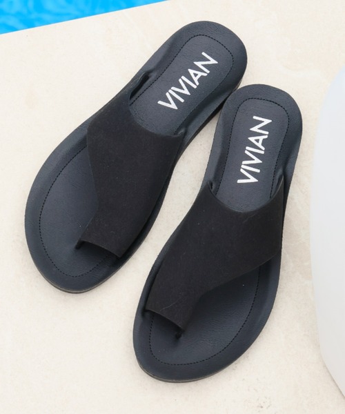 VIVIAN（ヴィヴィアン）の「アシメトングカジュアルコンフォートトングサンダル（サンダル・レディース・アイボリー/シルバー/ベージュ系その他6/グレー系その他7/パイソン/キャメル/D/ダークブラウン/ブラック/ホワイト/ゼブラ/ナチュラル/ホワイト×レッド/ゴールド/プラチナム/ベージュ系その他3/ブラック系その他3/ブラウン系その他6・L/LL/M/S/XL）」の6枚目の写真