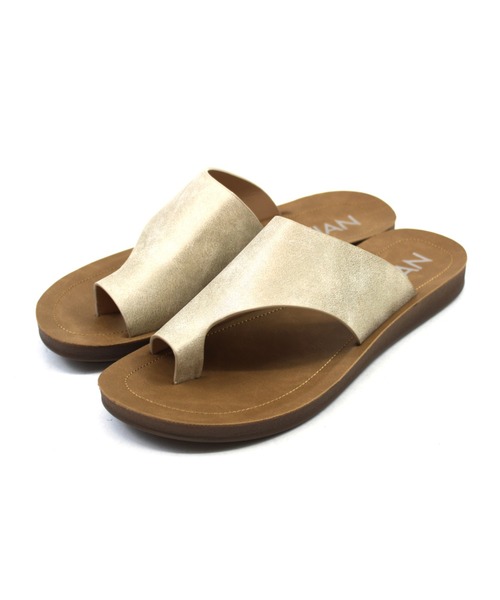 VIVIAN（ヴィヴィアン）の「アシメトングカジュアルコンフォートトングサンダル（サンダル・レディース・アイボリー/シルバー/ベージュ系その他6/グレー系その他7/パイソン/キャメル/D/ダークブラウン/ブラック/ホワイト/ゼブラ/ナチュラル/ホワイト×レッド/ゴールド/プラチナム/ベージュ系その他3/ブラック系その他3/ブラウン系その他6・L/LL/M/S/XL）」の22枚目の写真