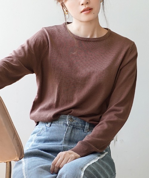 zootie（ズーティー）の「【ロングシーズン楽しめる、人気No.1綿ニット】オーディナリー コットンニット セーター［クルーネック］（ニット/セーター・レディース・ネイビー/ホワイト×ブラック/レンガ/ブラック/ブルー/キャメル/サンドベージュ/杢グレー/チャコール/グリーン/ダークブラウン/マスタード/オフホワイト/パープル/ピンク/ミント/ブルー系その他/ピンク系その他/ベージュ/イエロー/オレンジ系その他/ブルーグリーン/パープル系その他/オレンジ系その他2/ブルー系その他2/イエロー系その他/グレイッシュブルー/モスグリーン/ライトピンク/ライトグリーン/バーガンディー/ベージュ系その他/チェリーピンク/ライム/シアン/ライトブラウン/グリーン系その他/レッド系/アッシュブラウン・3L/L/LL/M）」の8枚目の写真