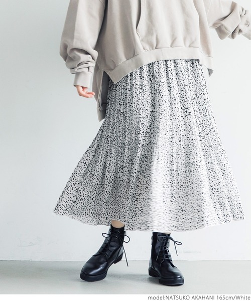 coca(coca)(コカ)の「プチアニマル柄スカート(スカート・レディース・ホワイト/ブラック・ONE SIZE)」の8枚目の写真