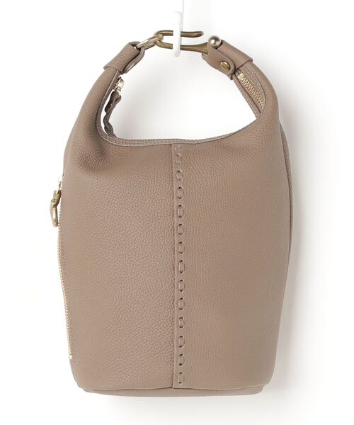 【極美品】Magnu Keg pouch　ハンドバッグ　くすみブルー　本革　金具 極美品】Magnu Keg pouch ハンドバッグ くすみブルー 本革 金具