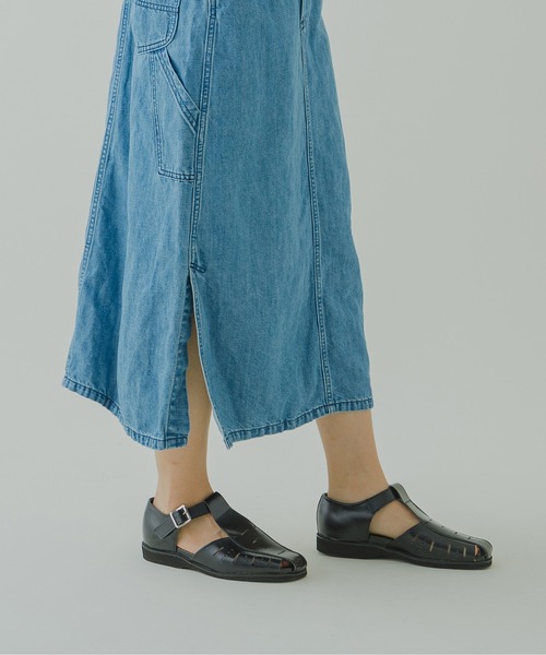 kha:ki（カーキ）の「「KHA:KI / カーキ」Aラインオーバーオールスカート"OVERALL SKIRT"（サロペット/オーバーオール・レディース・カーキ/インディゴブルー・1/2）」の5枚目の写真