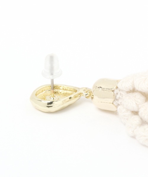 studio CLIP（スタディオクリップ）の「つぶつぶレースピアス（ピアス（両耳用）・レディース・アイボリー・FREE）」の3枚目の写真