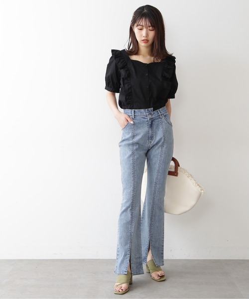 FREE'S MART（フリーズマート）の「【Sシリーズ対応】◆アシメベルトフロントスリットフレアデニムパンツ（デニムパンツ・レディース・ホワイト系その他/ブラック系その他/ライトインディゴブルー・SMALL/MEDIUM）」の8枚目の写真