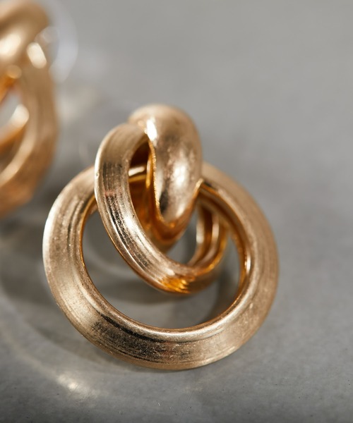 Chico(チコ)の「ダブルリングピアス(ピアス(両耳用)・レディース・シルバー/ゴールド・FREE)」の4枚目の写真