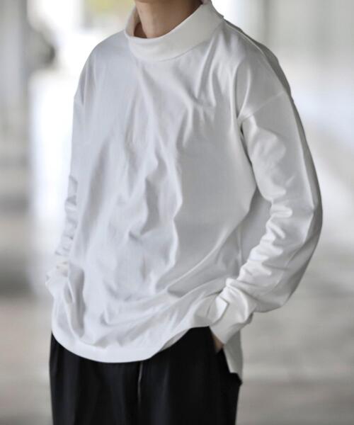 coen by Mr.SZK（コーエンバイミスタースズキ）の「オーバータートルネックロングＴシャツ【coen × Mr.SZK】（Tシャツ/カットソー・メンズ・ホワイト/ブラック・SMALL/MEDIUM/LARGE/X-LARGE）」の2枚目の写真