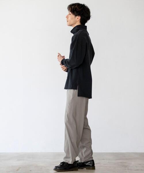 coen by Mr.SZK（コーエンバイミスタースズキ）の「オーバータートルネックロングＴシャツ【coen × Mr.SZK】（Tシャツ/カットソー・メンズ・ホワイト/ブラック・SMALL/MEDIUM/LARGE/X-LARGE）」の19枚目の写真