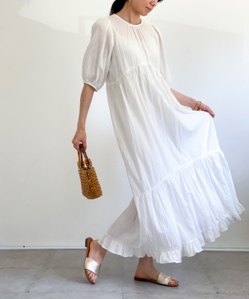 ottilie（オティーリエ）の「コットンティアードワンピース（ワンピース・レディース・ブラック/オフホワイト/ベージュ・FREE）」の8枚目の写真