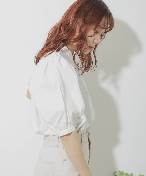 SENSE OF PLACE by URBAN RESEARCH（センスオブプレイスバイアーバンリサーチ）の「【WEB/一部店舗限定】レースカラーボリュームスリーブチュニック（Tシャツ/カットソー・レディース・ブラック/オフホワイト・ONE）」の10枚目の写真