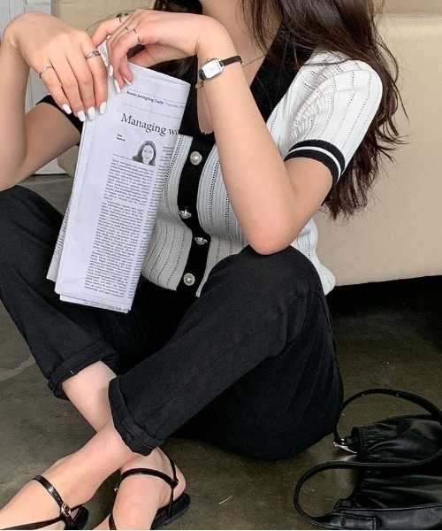 merongshop（メロンショップ）の「MERONGSHOP ボタンリブニットトップス（Tシャツ/カットソー・レディース・ホワイト/ブラック・FREE）」の11枚目の写真