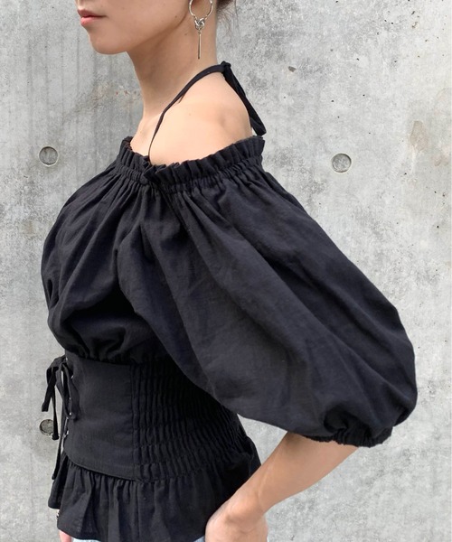 RASVOA（ラスボア）の「3wayレースアップベルトトップス/オフショルトップス（シャツ/ブラウス・レディース・ブラック/オフホワイト・FREE）」の15枚目の写真