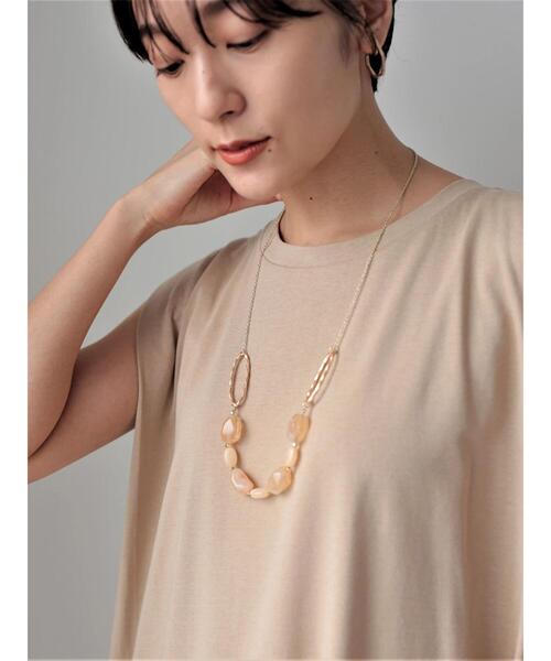 AMERICAN HOLIC（アメリカンホリック）の「変形アクリル&オーバルメタルネックレス（ネックレス・レディース・ベージュ/ブラウン系その他2・FREE）」の5枚目の写真