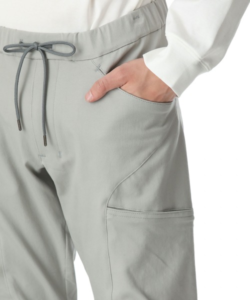 ATTACHMENT（アタッチメント）の「CO/RY STRETCH TWILL BIKER CARGO PANTS（カーゴパンツ・メンズ・ライトグレー/ブラック・3/1/2）」の5枚目の写真