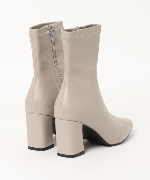 BETTY CLUB（ベティクラブ）の「【sesenta】ポインテッドトゥ ジップ付きショートブーツ（ブーツ・レディース・ブラック/グレー/アイボリー/ピンクベージュ・LL/S/M/L）」の16枚目の写真