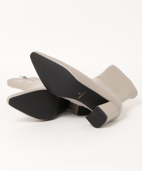 BETTY CLUB（ベティクラブ）の「【sesenta】ポインテッドトゥ ジップ付きショートブーツ（ブーツ・レディース・ブラック/グレー/アイボリー/ピンクベージュ・LL/S/M/L）」の17枚目の写真