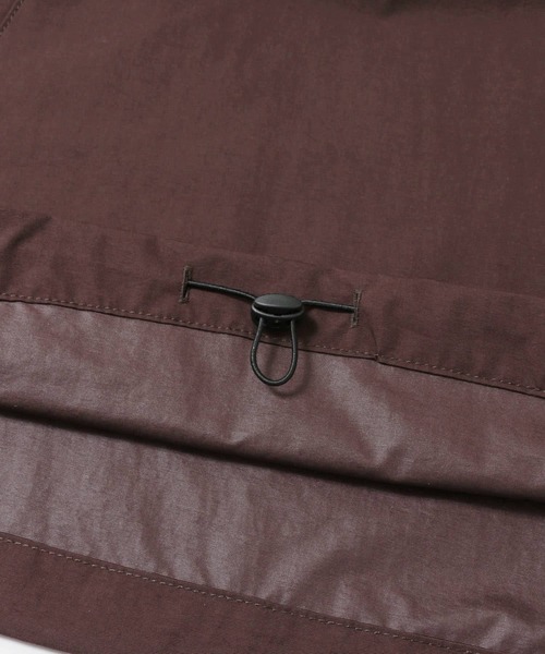 URBAN RESEARCH DOORS(アーバンリサーチドアーズ)の「UNIFY Nylon Half Zip Hoodie∴(ナイロンジャケット・レディース・ボルドー・ONE)」の5枚目の写真