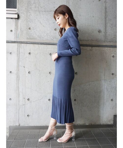 MERCURYDUO（マーキュリーデュオ）の「パワショルマーメイドニットワンピース（ワンピース・レディース・ブルー/ブラック/ベージュ/ブラウン・FREE）」の11枚目の写真