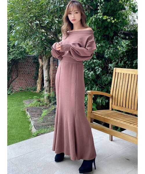 RESEXXY(リゼクシー)の「マーメイドニットワンピース(ワンピース・レディース・ベージュ/ブラウン/ブラック・FREE)」の5枚目の写真