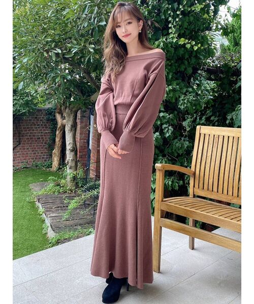 RESEXXY(リゼクシー)の「マーメイドニットワンピース(ワンピース・レディース・ベージュ/ブラウン/ブラック・FREE)」の6枚目の写真