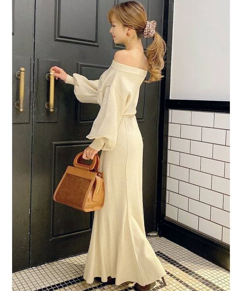 RESEXXY(リゼクシー)の「マーメイドニットワンピース(ワンピース・レディース・ベージュ/ブラウン/ブラック・FREE)」の14枚目の写真