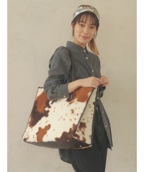 Green　Parks（グリーンパークス）の「カウBIGトートバッグ＊（トートバッグ・レディース・ブラウン・FREE）」の10枚目の写真