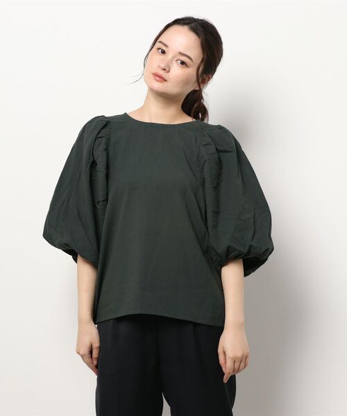 CRAFT STANDARD BOUTIQUE(クラフトスタンダードブティック)の「袖バルーンブラウス *(シャツ/ブラウス・レディース・ブラック/ダークグリーン/キャメル・FREE)」の5枚目の写真