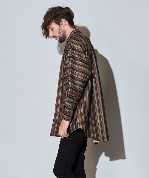 NO ID.（ノーアイディ）の「ms4823- ﾏﾙﾁｽﾄﾗｲﾌﾟﾄﾞﾙﾏﾝｽﾘｰﾌﾞBIG-SH（シャツ/ブラウス・メンズ・ベージュ/グリーン/ブラック・ONE SIZE）」の11枚目の写真