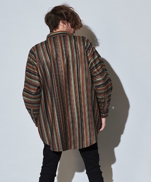 NO ID.（ノーアイディ）の「ms4823- ﾏﾙﾁｽﾄﾗｲﾌﾟﾄﾞﾙﾏﾝｽﾘｰﾌﾞBIG-SH（シャツ/ブラウス・メンズ・ベージュ/グリーン/ブラック・ONE SIZE）」の8枚目の写真