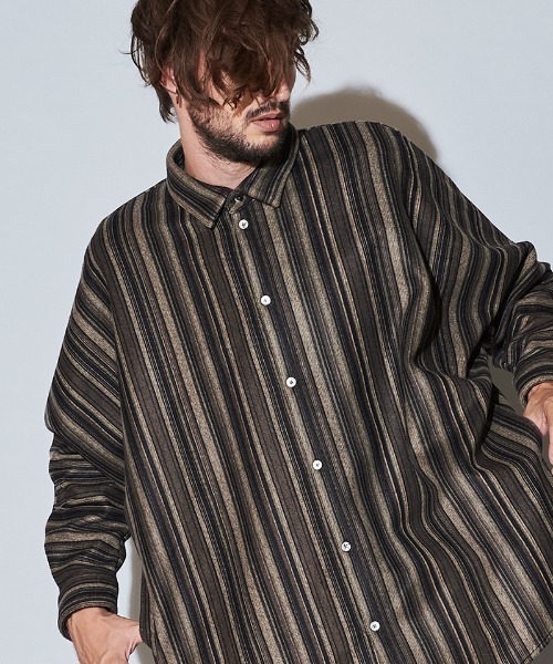 NO ID.（ノーアイディ）の「ms4823- ﾏﾙﾁｽﾄﾗｲﾌﾟﾄﾞﾙﾏﾝｽﾘｰﾌﾞBIG-SH（シャツ/ブラウス・メンズ・ベージュ/グリーン/ブラック・ONE SIZE）」の17枚目の写真