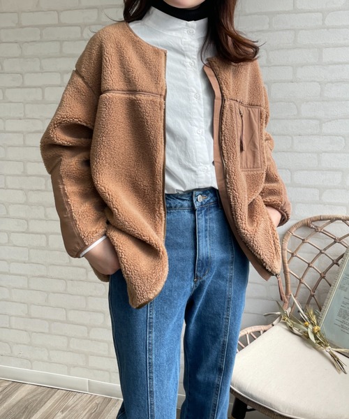 A.N.L（エーエヌエル　レーベル）の「パイピングボアコート（ムートンコート・レディース・ブラック/キャメル/グレイッシュベージュ・FREE）」の12枚目の写真