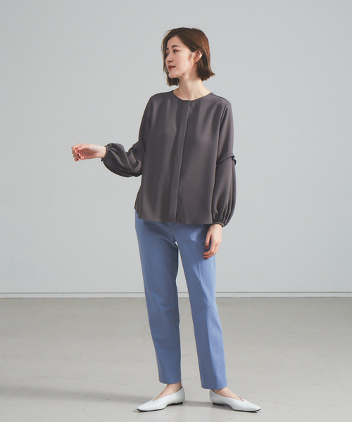 qualite（カリテ）の「【新色ブラック登場】ジョーゼットボリュームスリーブブラウス（シャツ/ブラウス・レディース・チャコールグレー/ベージュ/ブラック・フリー）」の5枚目の写真