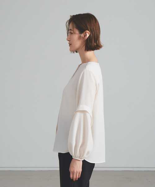 qualite（カリテ）の「【新色ブラック登場】ジョーゼットボリュームスリーブブラウス（シャツ/ブラウス・レディース・チャコールグレー/ベージュ/ブラック・フリー）」の13枚目の写真