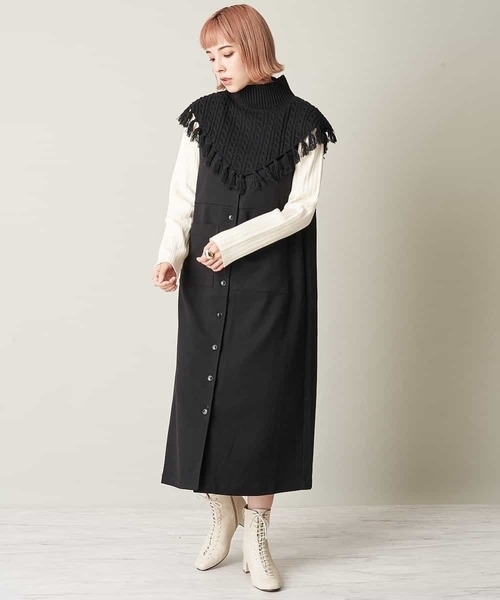 A de a.v.v（アードアー・ヴェ・ヴェ）の「ハイネックフリンジニット付け襟（付け襟・レディース・ブラック/アイボリー・39）」の4枚目の写真