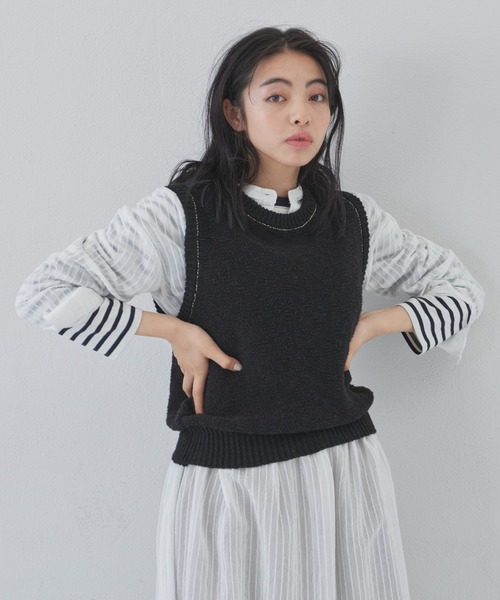 Libra Cue（リブラ キュー）の「ステッチラインブークレーベスト（ベスト・レディース・ブラック/アイボリー・FREE）」の2枚目の写真