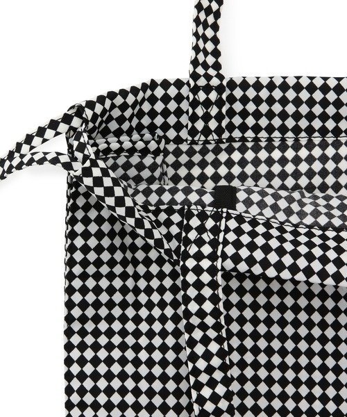 ADAM ET ROPE'（アダムエロペ）の「パッカブルトートバッグ（エコバッグ/サブバッグ・レディース・ベージュ/グリーン/ブラック系その他・FREE）」の15枚目の写真