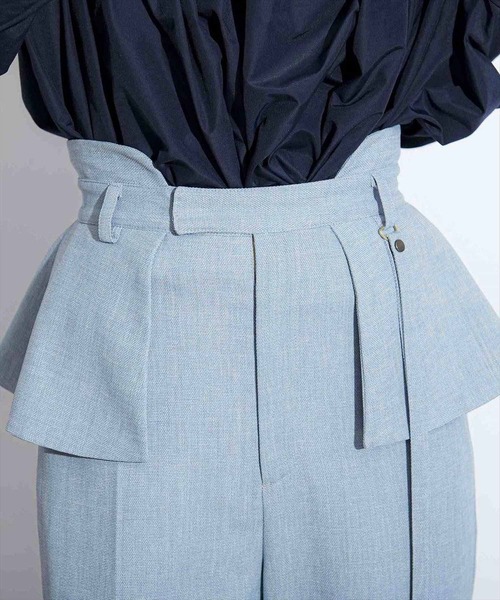 REDYAZEL(レディアゼル)の「ウエストペプラムパンツ(その他パンツ・レディース・ネイビー/サックスブルー/グリーン・SMALL/MEDIUM)」の18枚目の写真